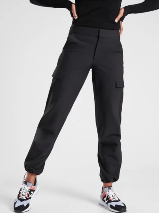 Athleta Pants - NWT ATHLETA Stellar Cargo Pant Black Stretch Work Travel Pants SZ 8 #511139